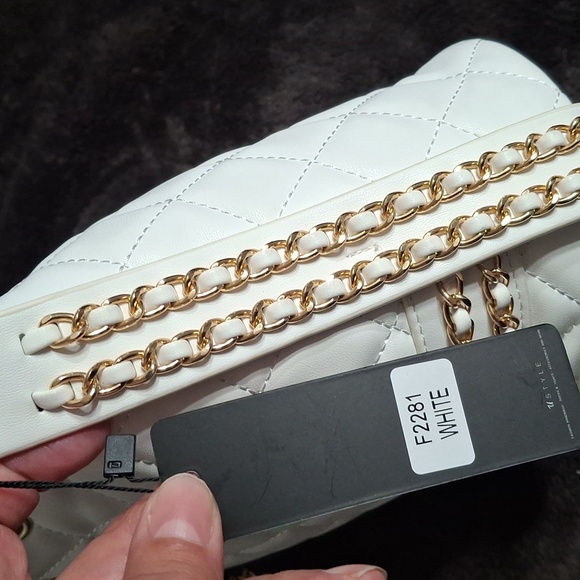 White Quilted Shoulder Bag - Picture 9 of 9